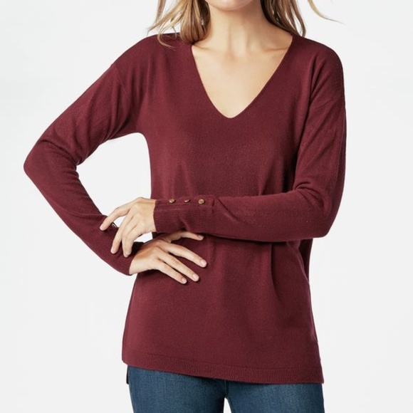 NWT V Neck Pullover - Picture 1 of 7